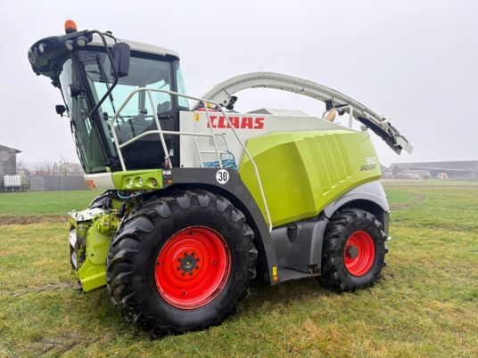 حصادة الأعلاف Claas Jaguar 960 - Agroline