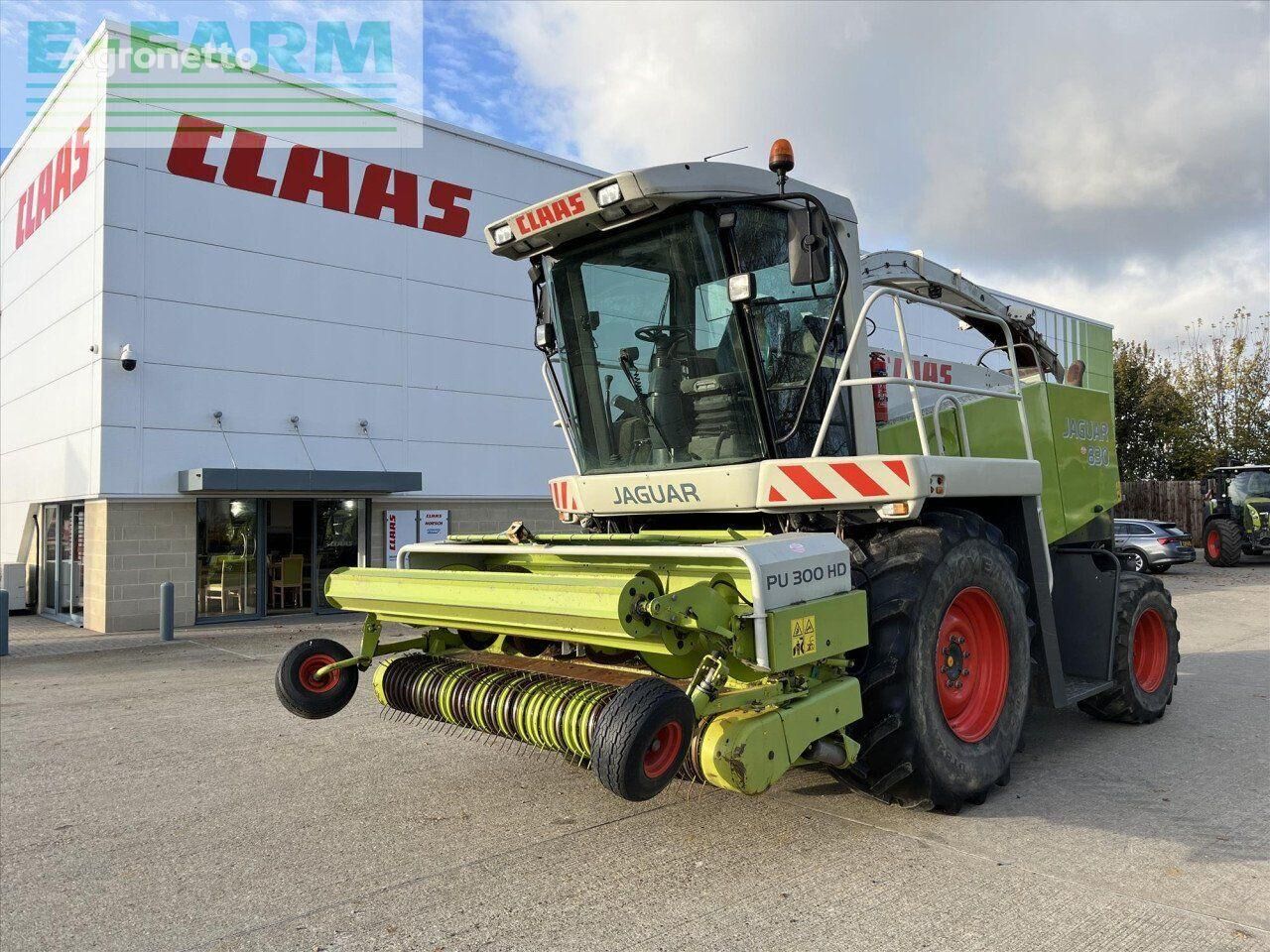 JAGUAR 830 2WD forage harvester