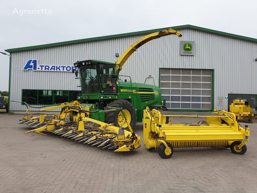 combină de recoltat furaje John Deere 7950