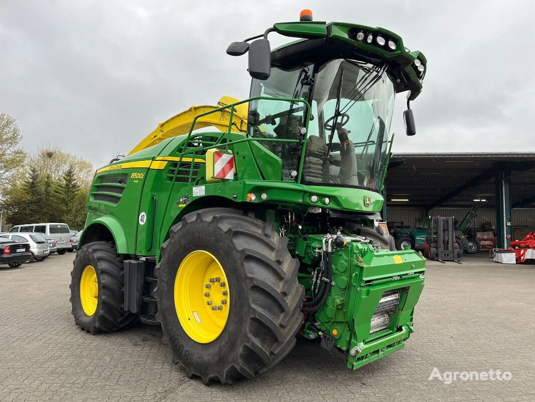 colhedora de forragem John Deere 8500