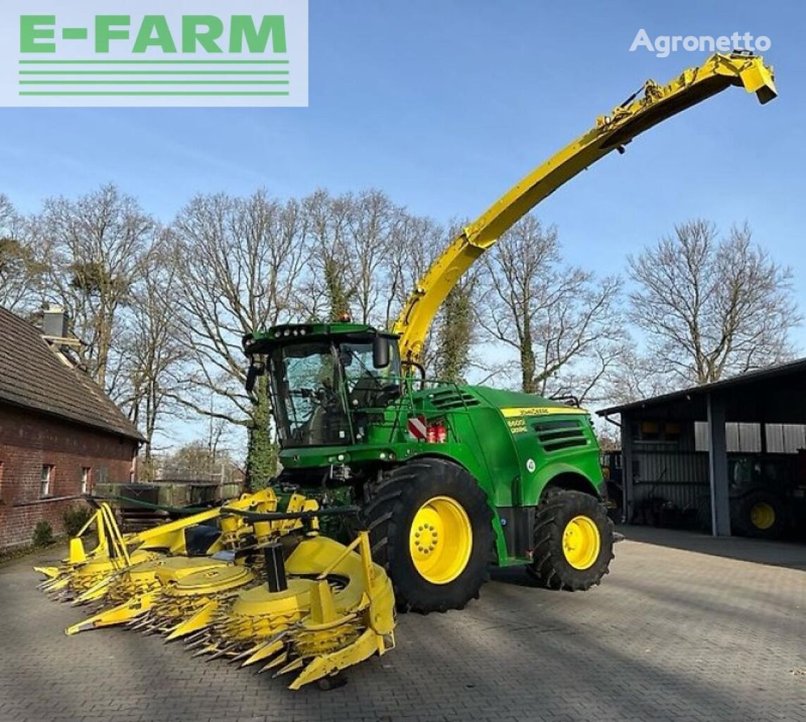 John Deere 8600i forage harvester