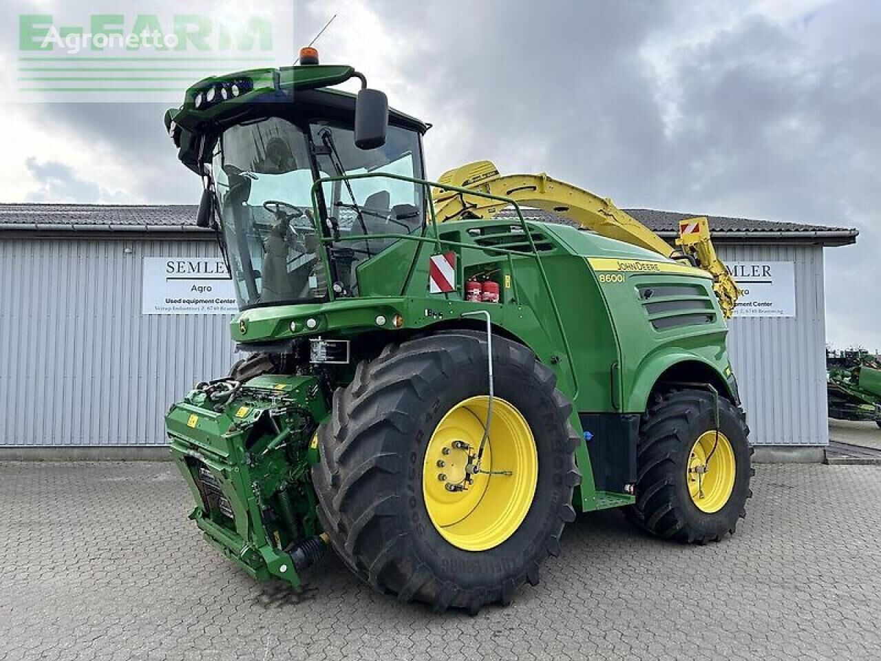 ensileuse John Deere 8600i