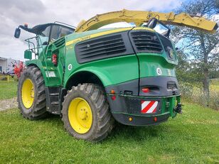 John Deere 9700i forage harvester