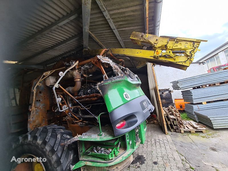 damaged John Deere 9900 forage harvester