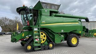 John Deere T660 forage harvester