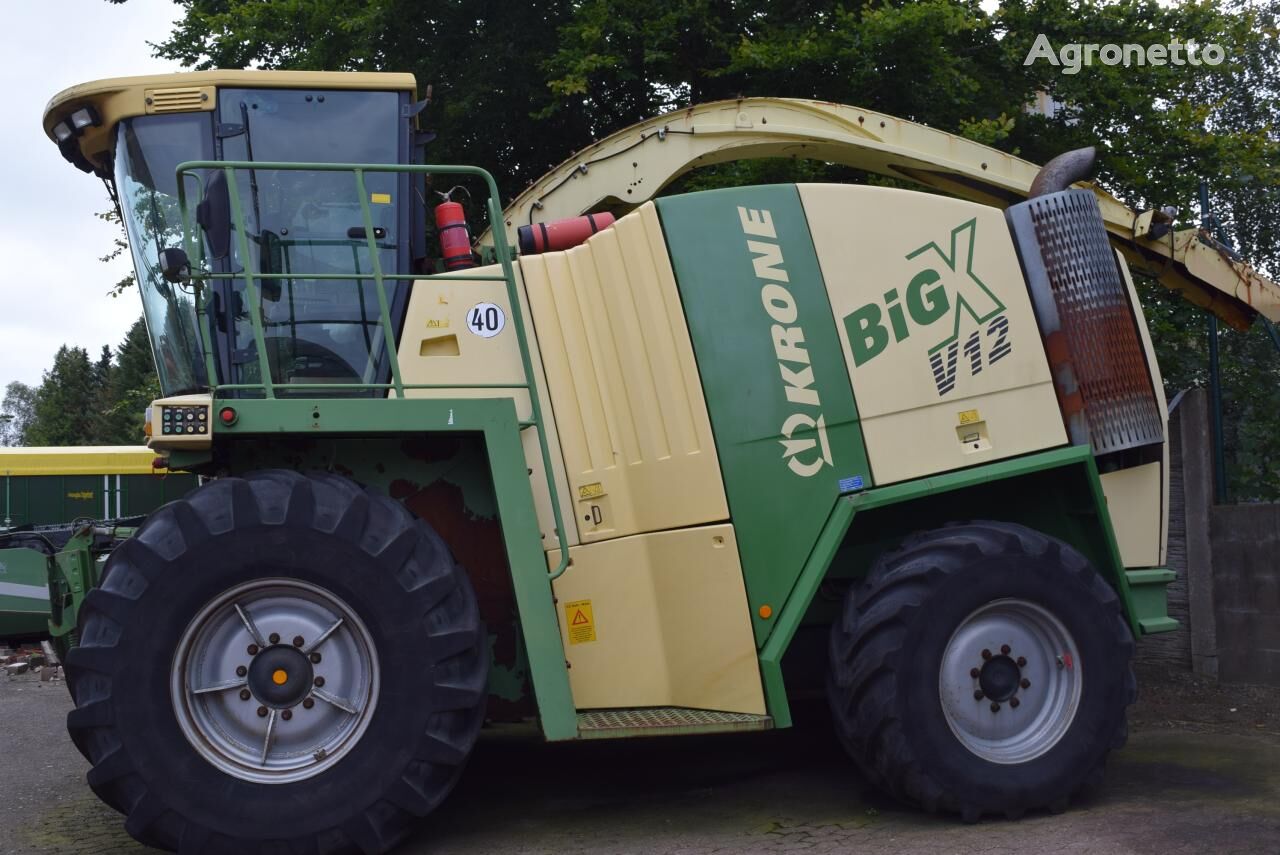 Krone BIG X V12 önjáró szecskázó