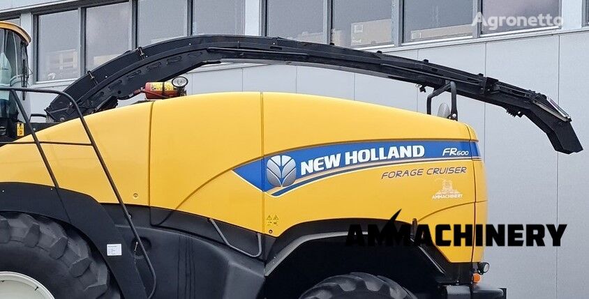 θεριζοαλωνιστική μηχανή ζωοτροφής New Holland FR600