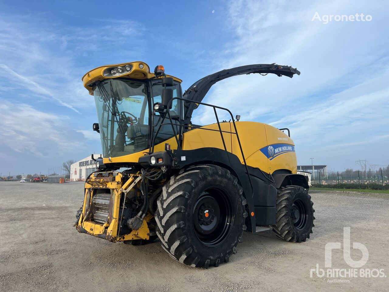 silokombajn New Holland FR700