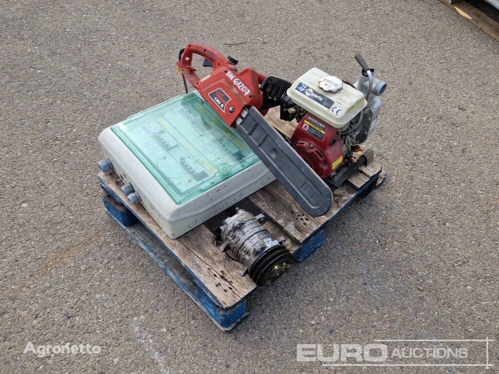 Pallet of Smash 180E  gasoline chainsaw