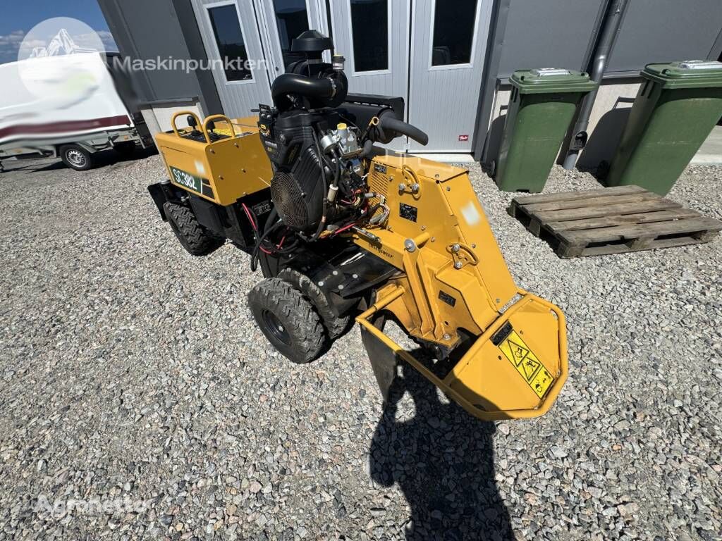 Vermeer SC 382 stump cutter