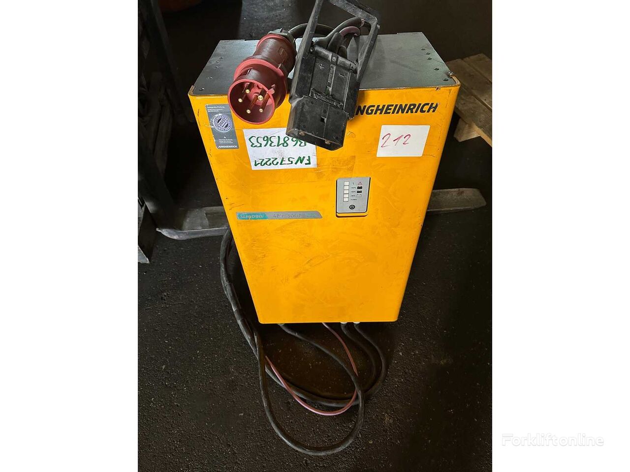 Jungheinrich SLH090i forklift battery charger