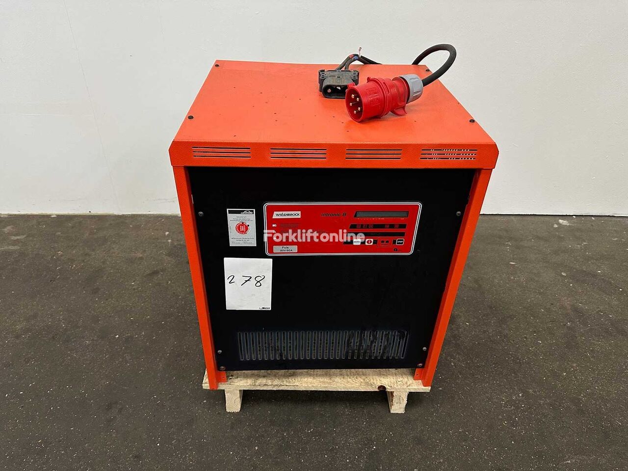 Linde Intronic B Puls forklift battery charger