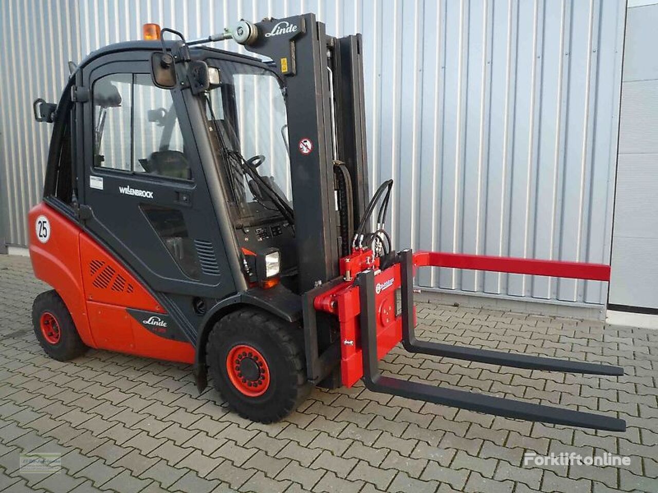 new EURO-JABELMANN FEM III forklift rotator