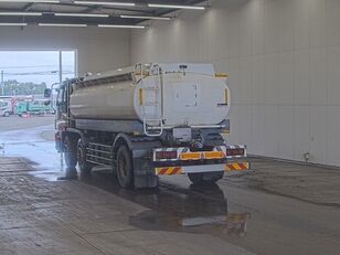 Isuzu GIGA fuel truck for sale - Image 16 | Autoline IL Isuzu GIGA fuel truck | Image 16 - Autoline