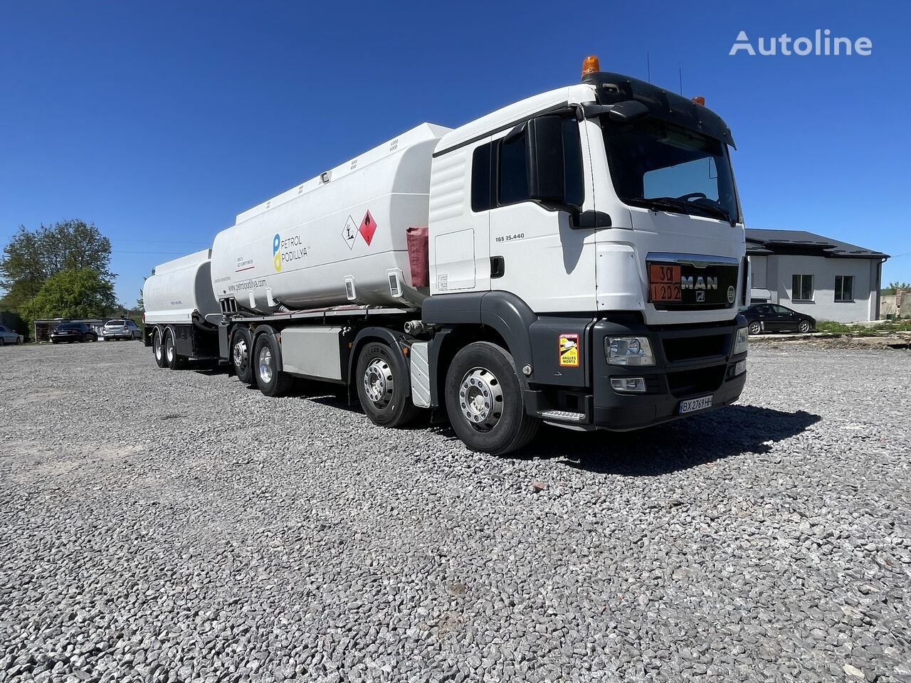 MAN TGS 33.400 fuel truck + fuel tank trailer