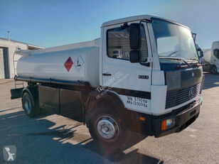 camion de carburant Mercedes-Benz 1314