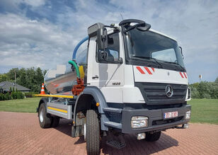 camion de carburant Mercedes-Benz AXOR 1829