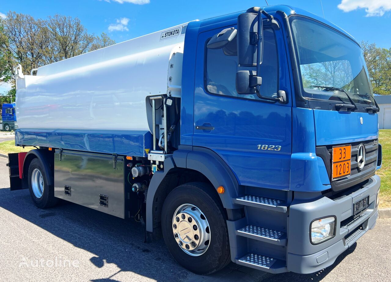 Mercedes-Benz Axor 1823 A1 Diesel Benzin camión de combustible