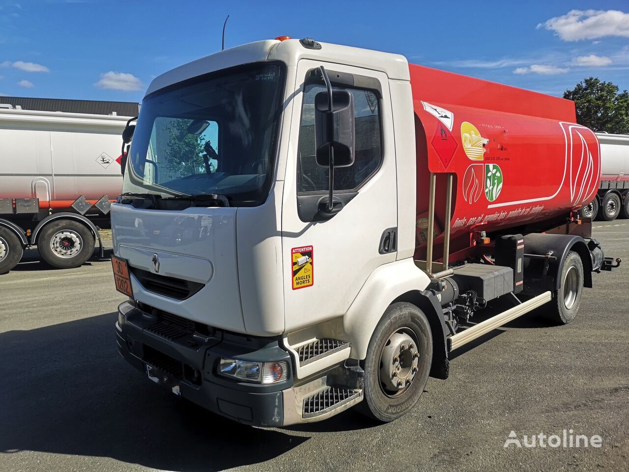 Renault MIDLUM 210  bensin tankbil