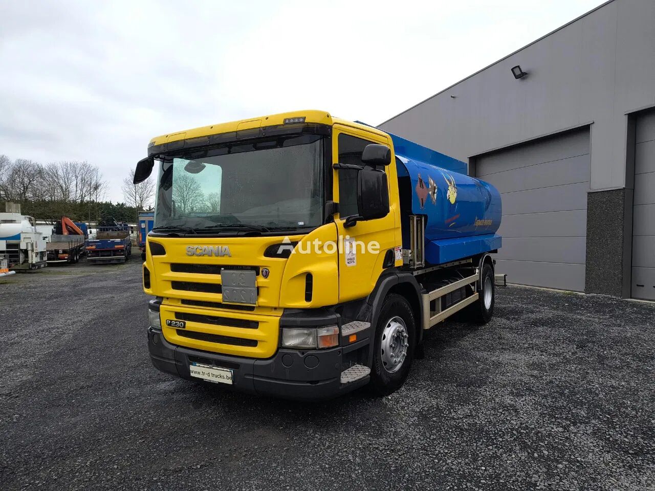 شاحنة نقل الوقود Scania P230 13500L FUEL/CARBURANT - 4 COMP