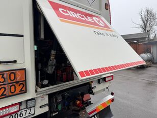 Купить бензовоз Volvo FH500 Tankbil - HMK Bilcon tankpåbygg, 18 m³, 4 kammer - Изображение 18 | Autoline GE Бензовоз Volvo FH500 Tankbil - HMK Bilcon tankpåbygg, 18 m³, 4 kammer | Изображение 18 - Autoline