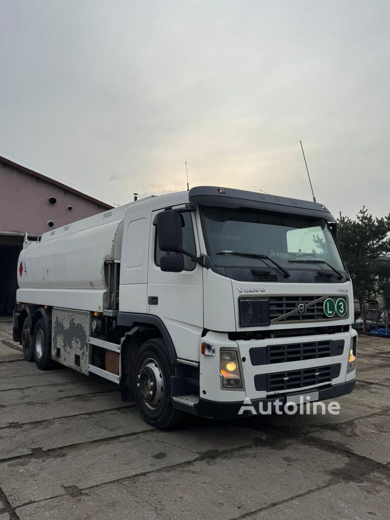 camion de carburant Volvo FM12.380