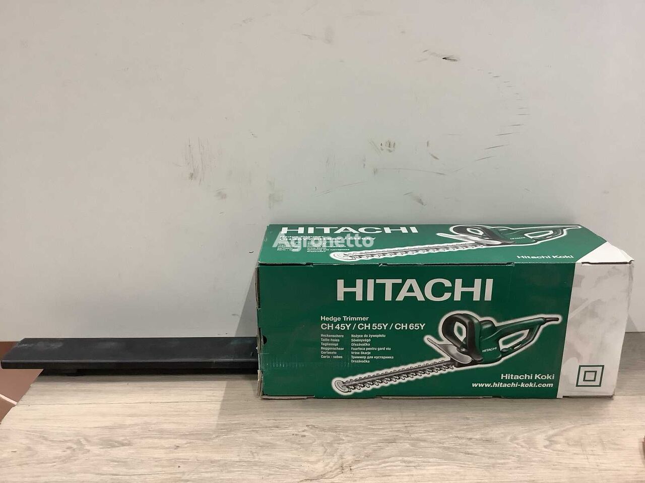 Hitachi CH 55Y hedge trimmer