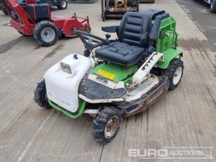 Etesia AV95 zālienu traktors