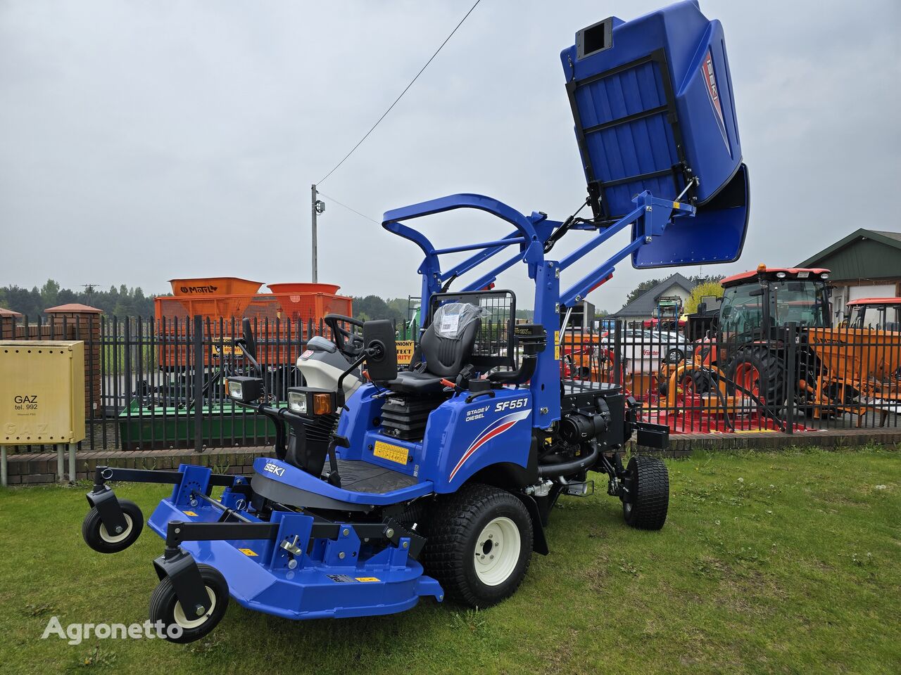 new Iseki 551 lawn tractor