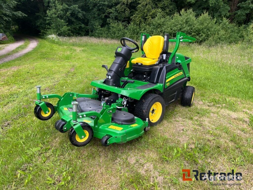 tracteur tondeuse John Deere TERRAINCUT 1550