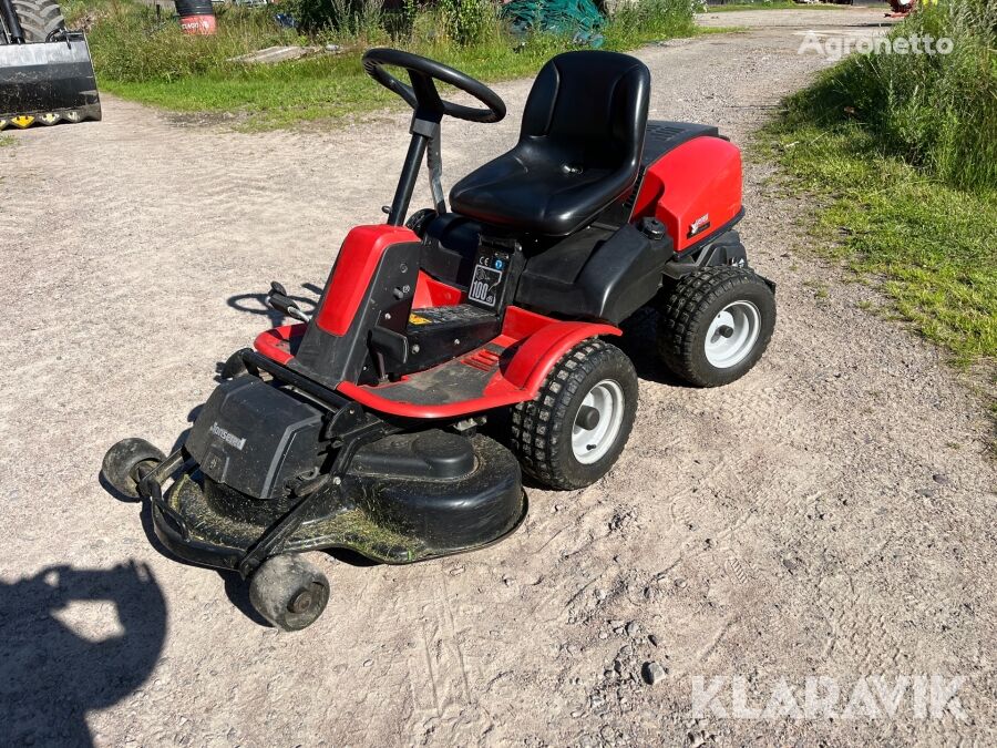 Jonsered FR2213 MA lawn tractor