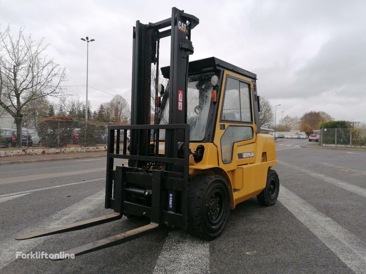 Caterpillar GP40K gas forklift