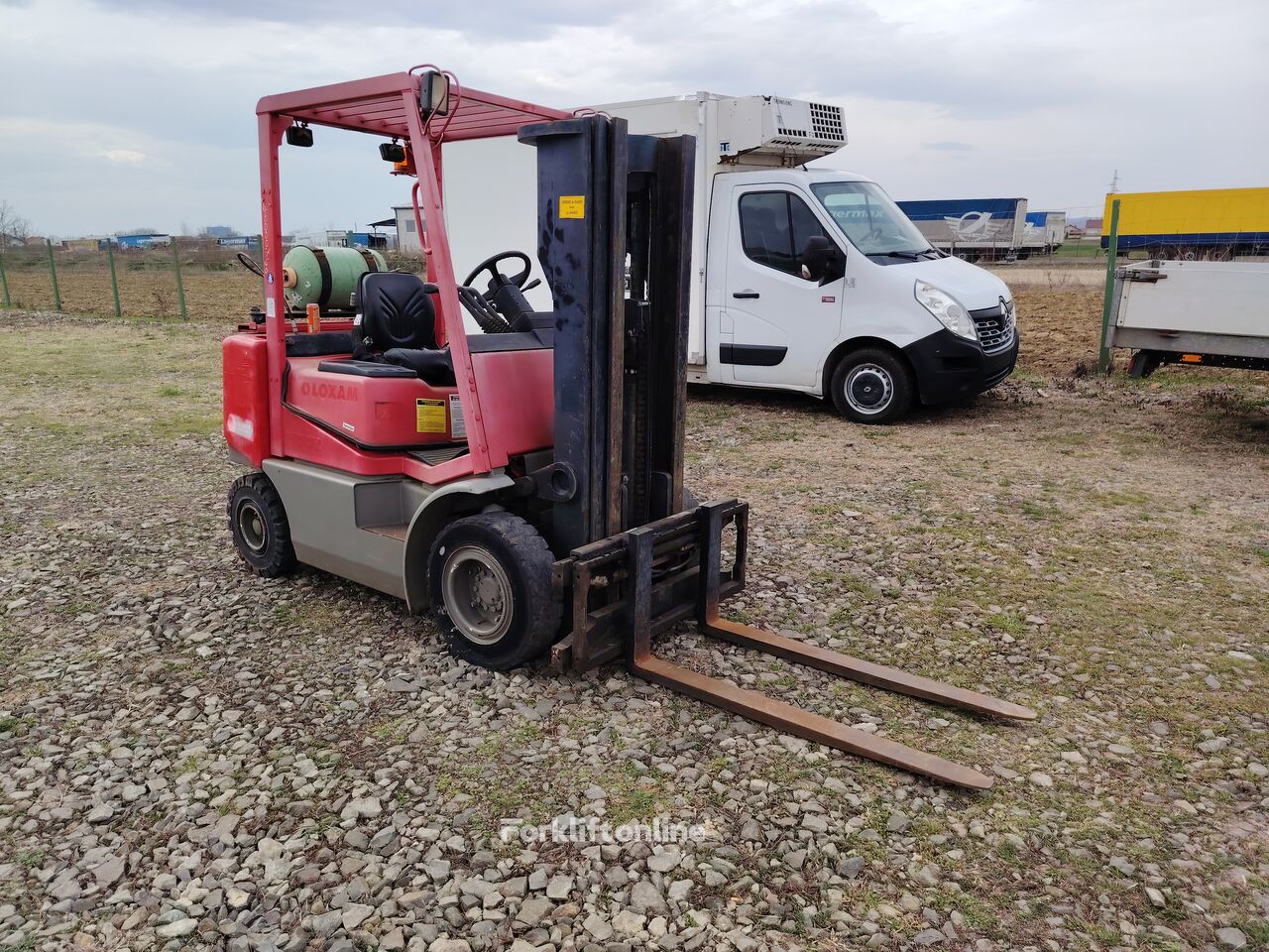 Clark CCP25 gas forklift