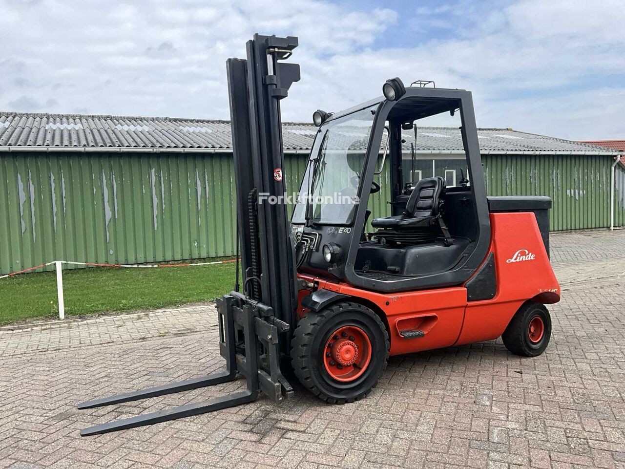 Linde E40-P gāzes autoiekrāvējs