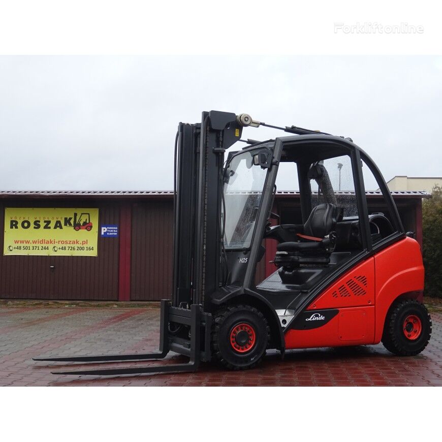 Linde H25T-02 gas forklift