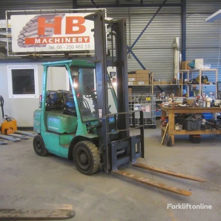 Mitsubishi FG25, heftruck LPG-gas, duplomast, side shift. Gas-Gabelstapler