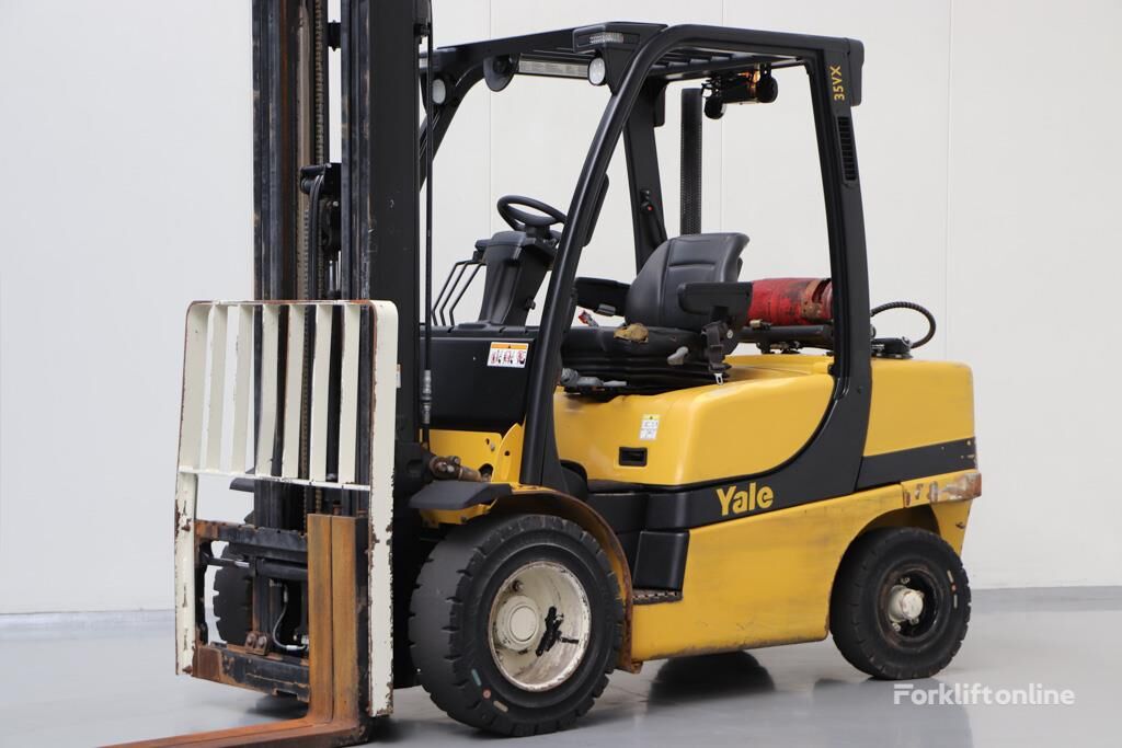 Yale GLP35VX gas forklift