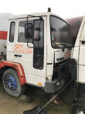 camion cisternă pentru transport GPL Volvo FL614