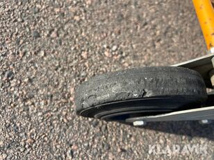 Купити причіп скловоз Hörby Bruk Glid 250 - Зображення 6 | Autoline UA Причіп скловоз Hörby Bruk Glid 250 | Зображення 6 - Autoline