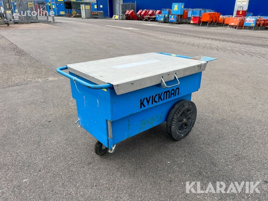 Ravendo 300L glass transport trailer