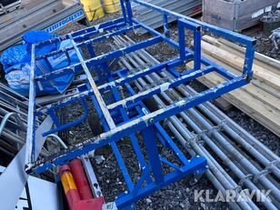прицеп стекловоз Skivvagn