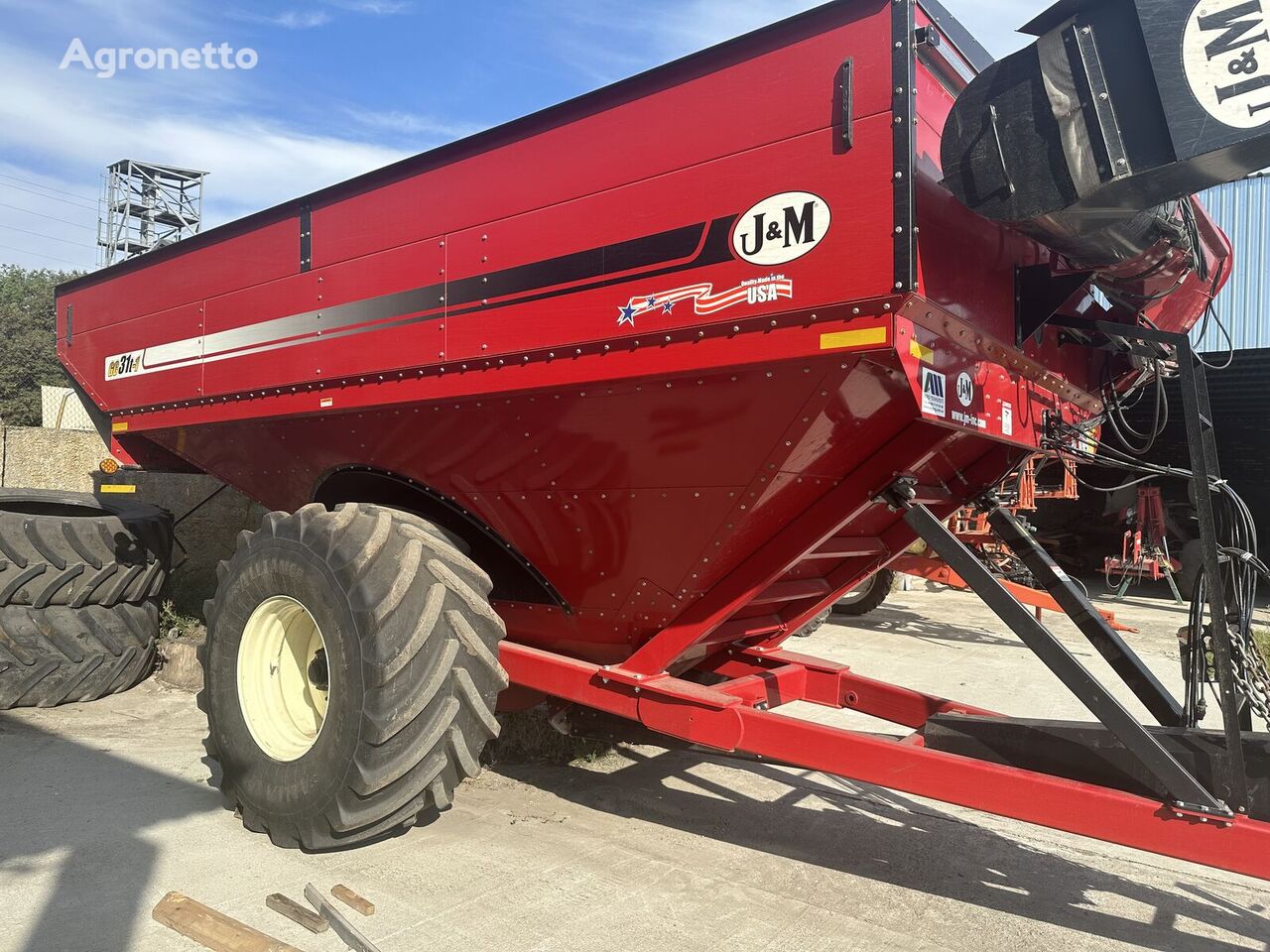 J&M GC31t-1 grain cart