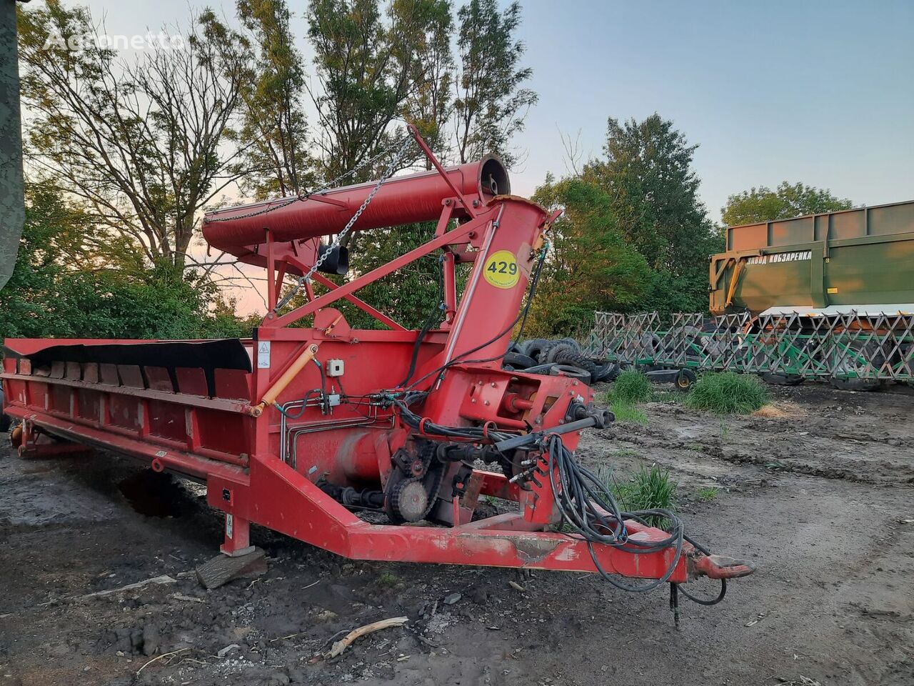 Zavod Kobzarenka bnp-12 grain cart