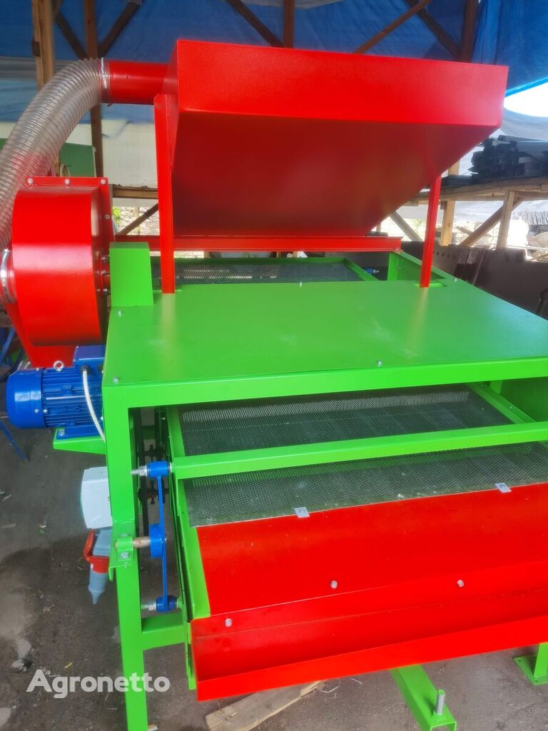 nieuw Seed / Grain cleaner. Calibrator / separator UKS up to 3 t / h graanreiniger