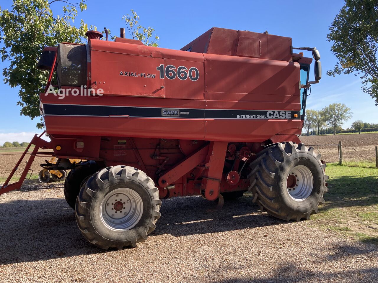 Colheitadeira de grãos Case IH 1660 - Agroline