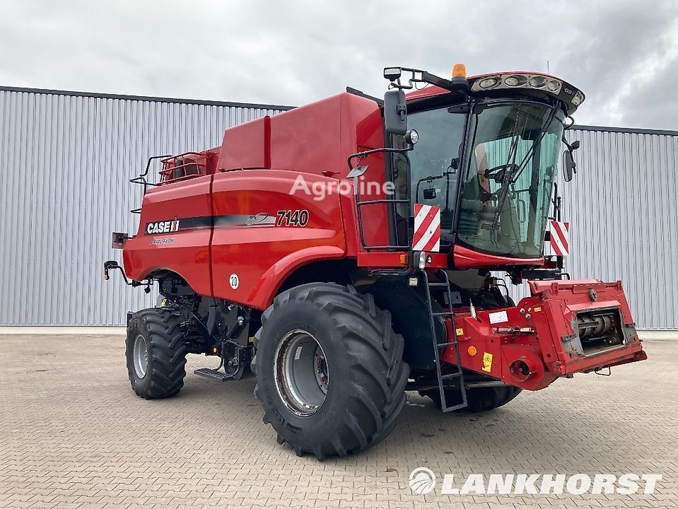 Θεριζοαλωνιστική μηχανή Case IH 7140 - Agroline