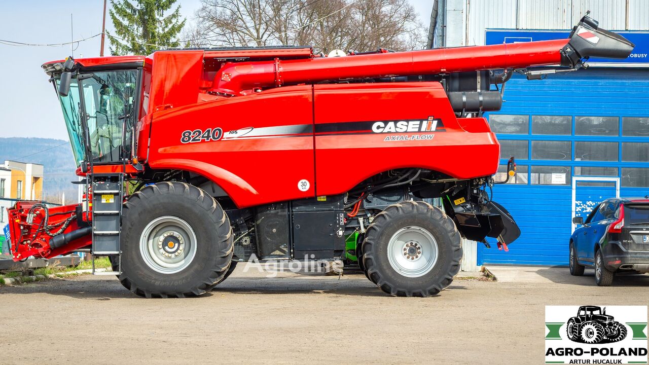 Colheitadeira de grãos Case IH 8240 AFS - Agroline