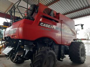 Case IH Axial-Flow 8240 grain harvester for sale - Image 7 | Agroline Case IH Axial-Flow 8240 grain harvester | Image 7 - Agroline