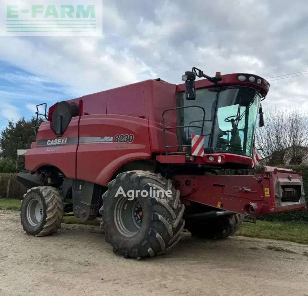 Moissonneuse-batteuse Case IH axial-flow 8230 - Agroline