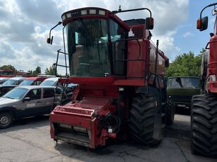 зернозбиральний комбайн Case IH Комбайн Case IH 2388 Axial-Flow (2008)